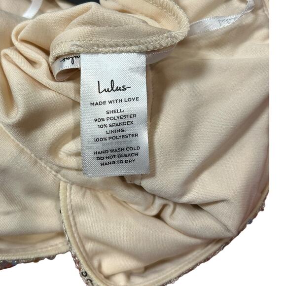 NWT LULUS Gold Embellished Sequin Sleeveless Plunge V-Neck Romper Women's Medium - Picture 8 of 11